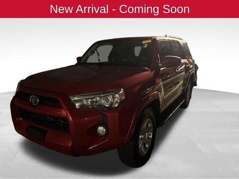 Used 2019 Toyota 4Runner SR5 RWD image 1