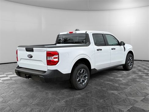 New 2025 Ford Maverick XLT image 5