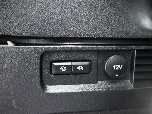 Used 2019 Lincoln Nautilus Select image 51