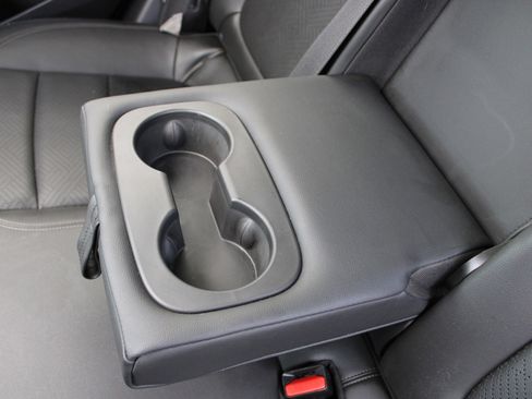 Used 2020 Buick Encore GX Essence w/ Experience Buick Package image 18