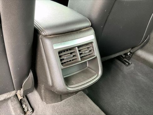 Used 2020 Chevrolet Impala LT FWD image 31