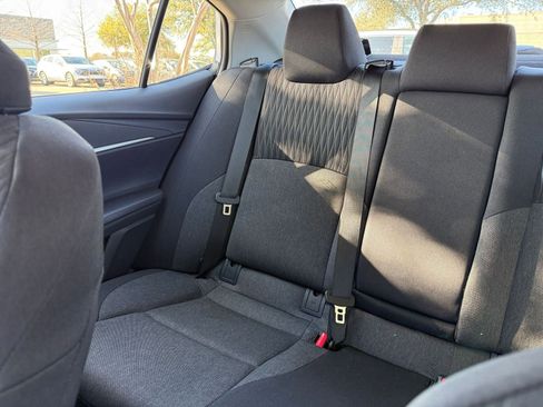 Used 2025 Toyota Camry LE image 39