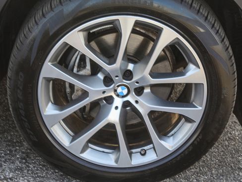 Used 2024 BMW X5 xDrive40i image 10