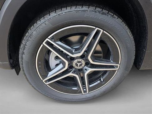 New 2026 Mercedes-Benz GLB 250 image 14