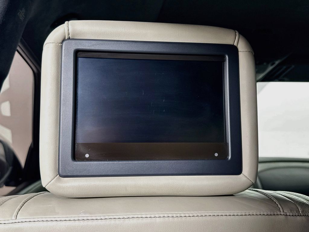Used 2019 INFINITI QX80 Limited w/ All-Season Package AWD/4WD image 28