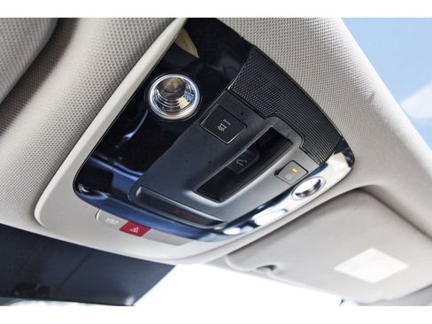 Used 2025 Kia Sorento SX FWD image 27