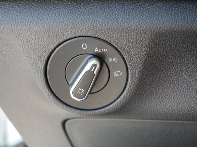 Certified 2025 Volkswagen Jetta S FWD image 24