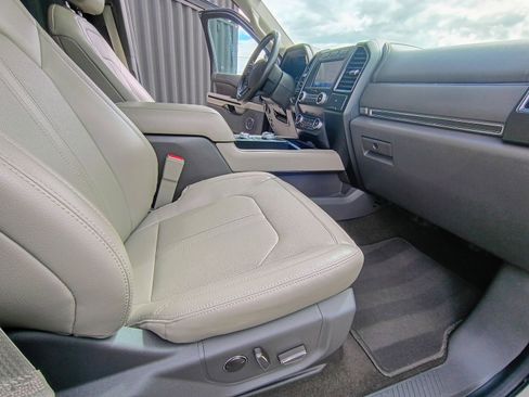 Used 2021 Ford Expedition Limited AWD/4WD image 35
