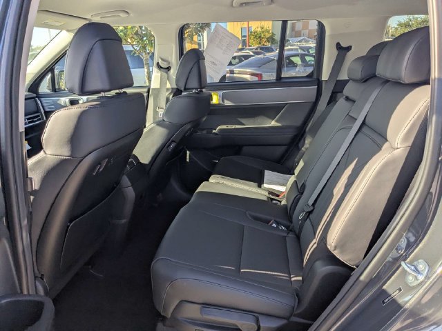Used 2026 Hyundai Santa Fe SEL AWD/4WD image 14