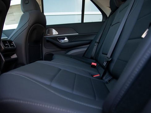 New 2026 Mercedes-Benz GLE 350 4MATIC image 13