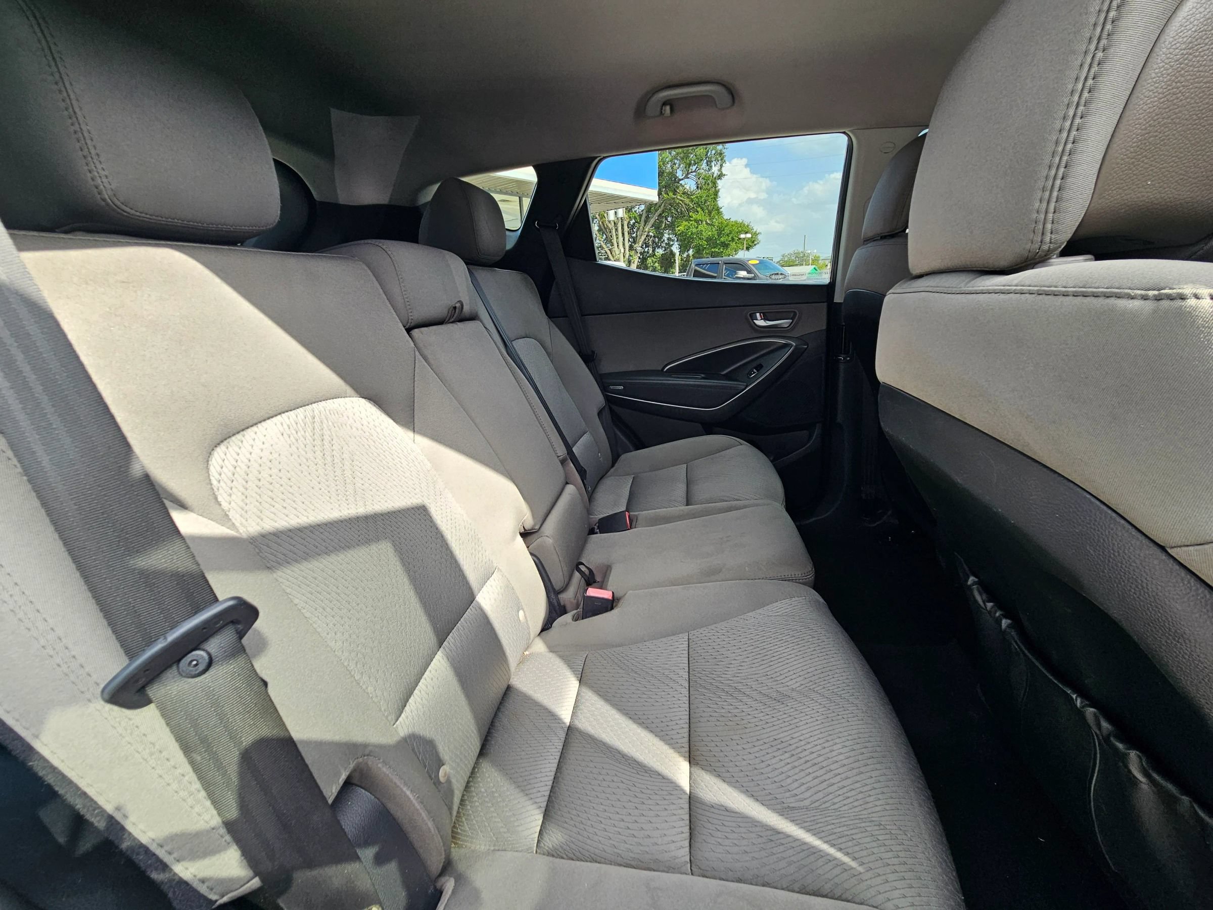 Used 2013 Hyundai Santa Fe Sport 2.0T FWD image 11
