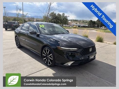 Used 2023 Honda Accord Touring image 1