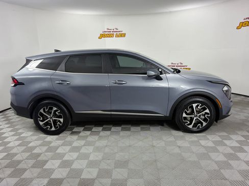 Used 2023 Kia Sportage EX FWD image 7