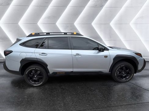 Used 2023 Subaru Outback Wilderness AWD/4WD image 6
