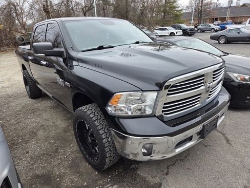 Used 2017 RAM 1500 Big Horn image 3