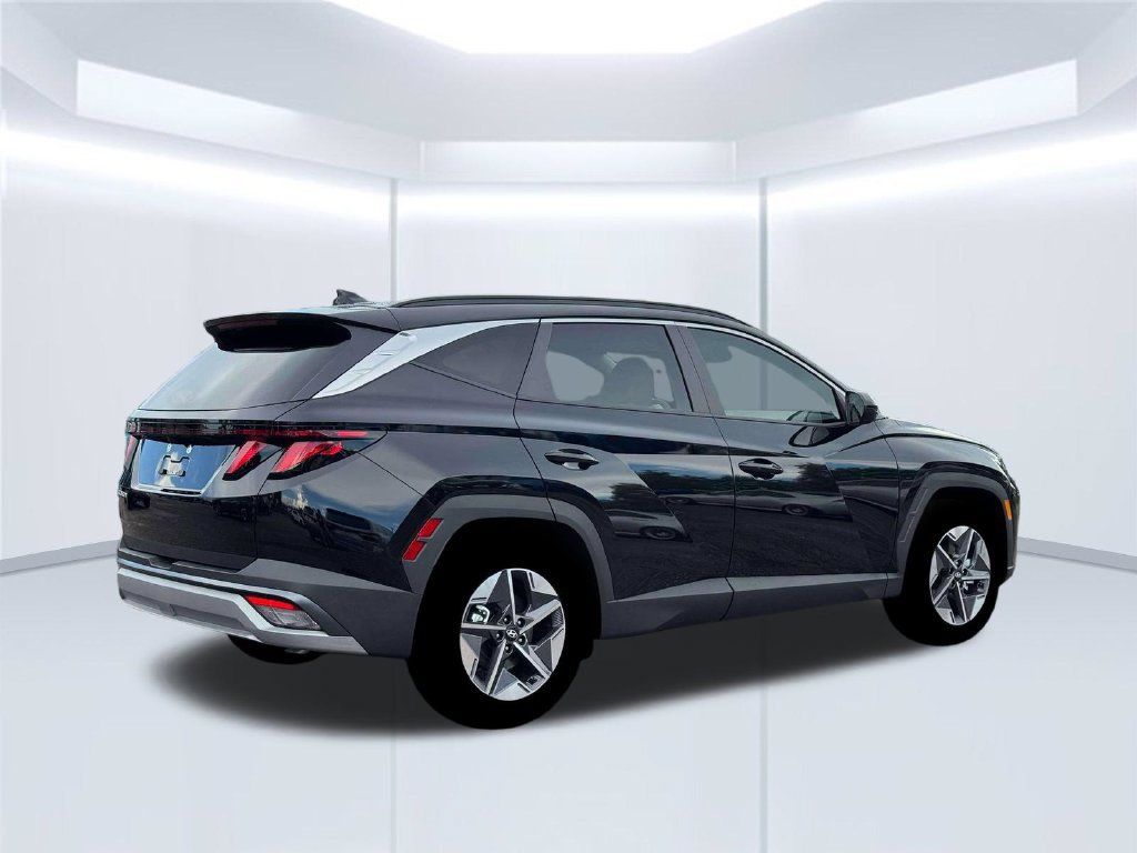 New 2026 Hyundai Tucson SEL FWD image 8