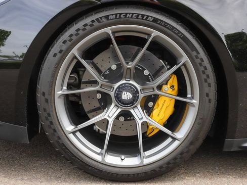 Used 2022 Porsche 911 GT3 RWD image 59