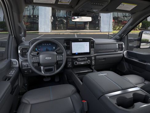 New 2026 Ford F350 Platinum w/ FX4 Off-Road Package image 9