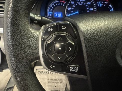 Used 2012 Toyota Camry LE FWD image 16