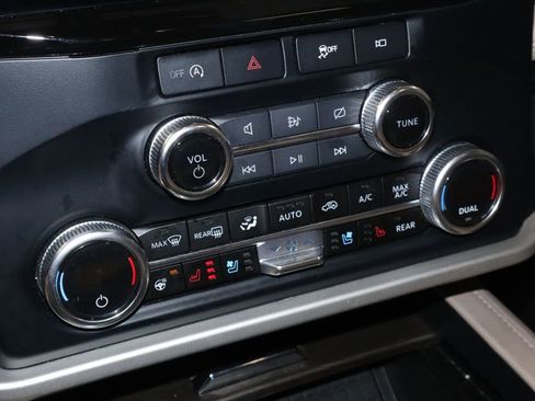 Certified 2024 Ford Expedition Max Limited image 31