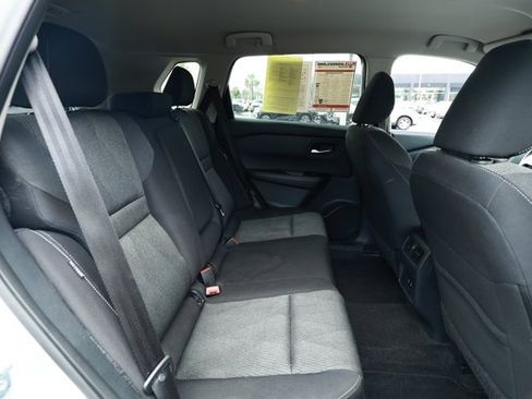 Used 2024 Nissan Rogue SV AWD/4WD image 27