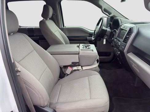 Used 2017 Ford F150 XLT w/ Equipment Group 302A Luxury AWD/4WD image 22