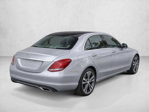 Used 2017 Mercedes-Benz C 300 Sedan image 7