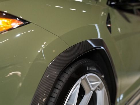 Used 2023 Lamborghini Urus Performante AWD/4WD image 30