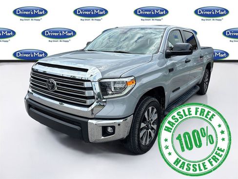 Used 2019 Toyota Tundra Limited w/ Limited Premium Package AWD/4WD image 3