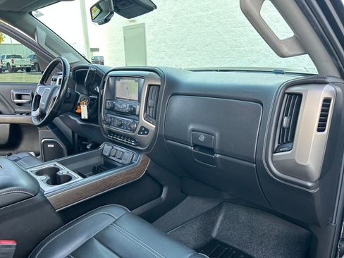 Used 2019 GMC Sierra 3500 Denali w/ Duramax Plus Package image 31