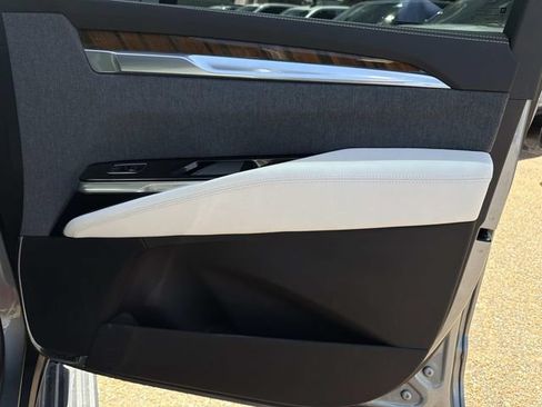 Used 2026 Cadillac Escalade Platinum Sport RWD image 18