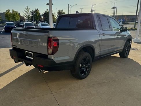 New 2026 Honda Ridgeline Black Edition image 3