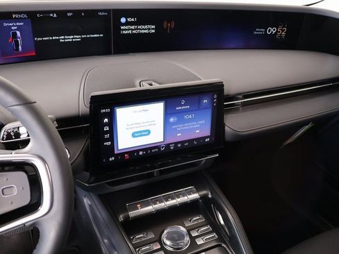 New 2026 Lincoln Nautilus Premier w/ Jet Appearance Package AWD/4WD image 5