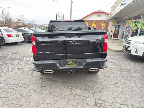 Used 2019 Chevrolet Silverado 1500 LT Trail Boss image 6