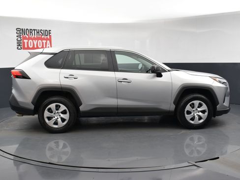 Used 2024 Toyota RAV4 LE image 5