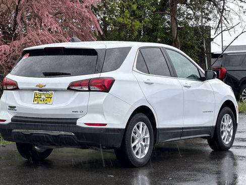 Used 2024 Chevrolet Equinox LT image 4