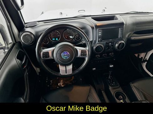 Used 2018 Jeep Wrangler Unlimited Sport image 27