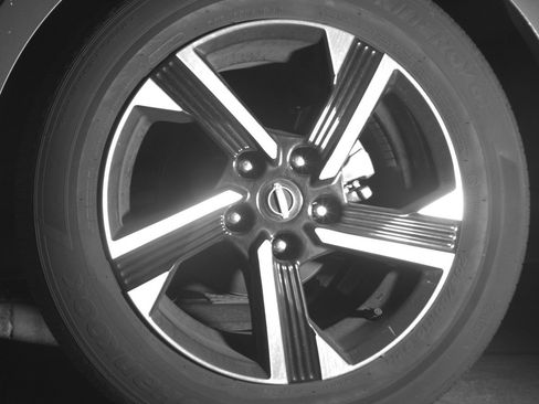 Used 2025 Nissan Sentra SV FWD image 14