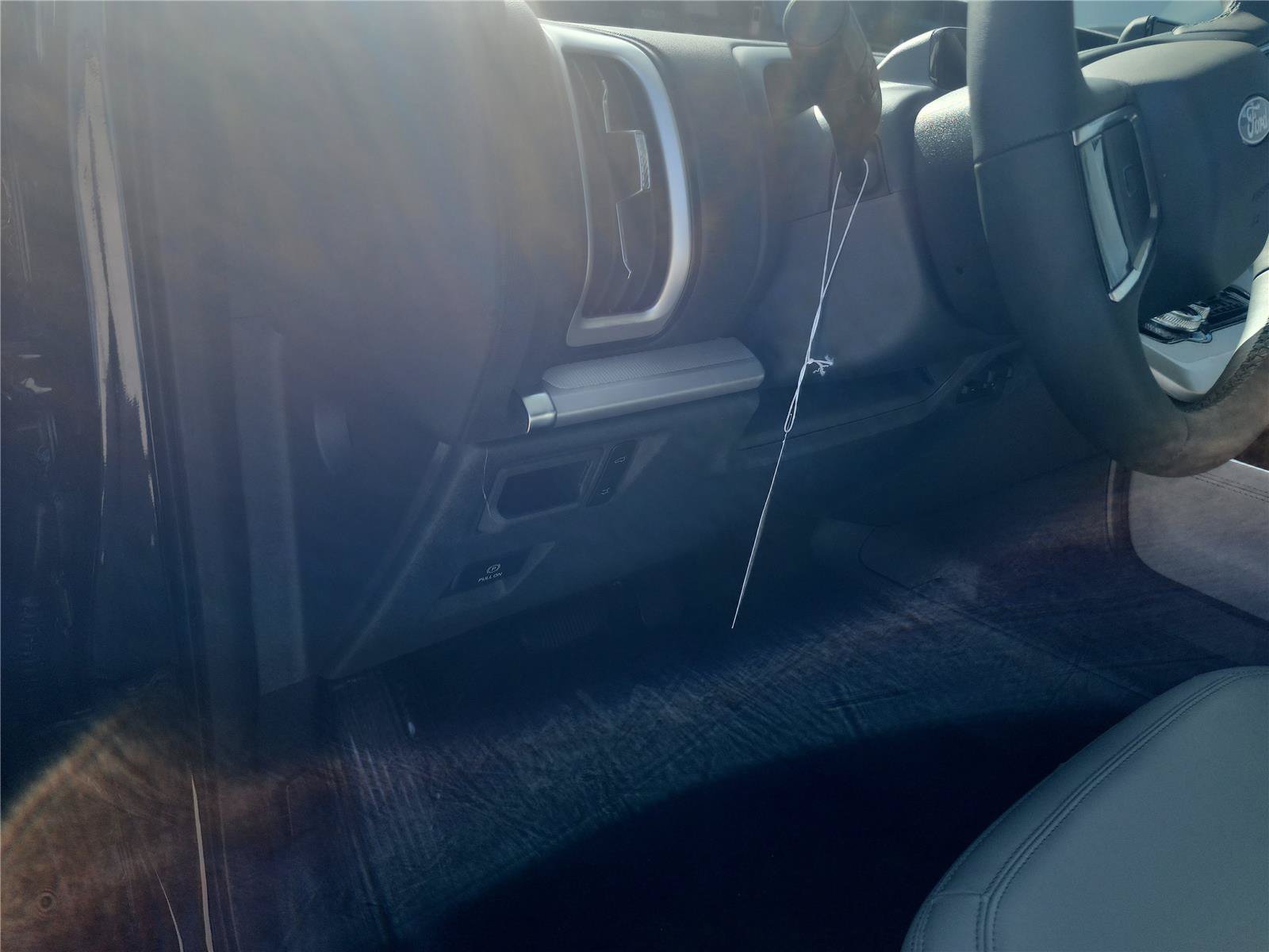New 2027 Ford Expedition Max Active RWD image 12