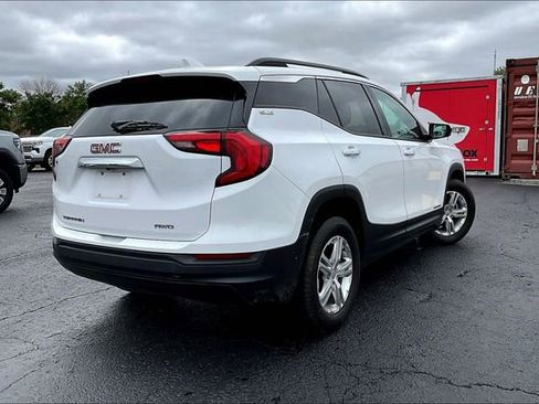 Used 2018 GMC Terrain SLE w/ Driver Convenience Package AWD/4WD image 4