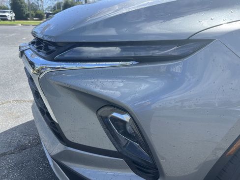 Used 2023 Chevrolet Blazer LT w/ Convenience Package image 6