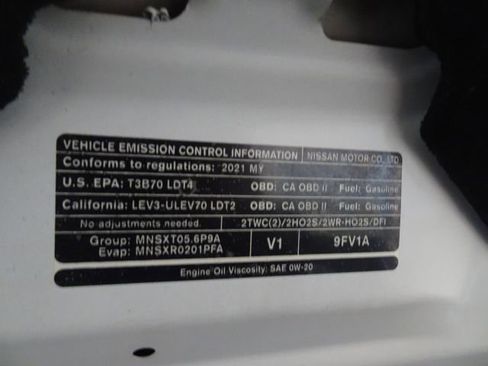 Used 2021 Nissan Titan S w/ S Utility Package image 44