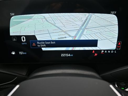 Used 2026 Chevrolet Equinox LT w/ Safety and Technology Package FWD image 14