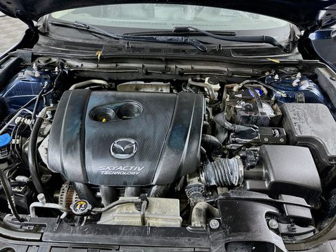Used 2018 MAZDA MAZDA3 Grand Touring w/ Premium Equipment Package FWD image 31