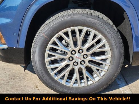 New 2026 GMC Acadia Denali w/ Super Cruise Package image 7