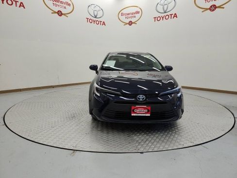 Certified 2025 Toyota Corolla LE image 4