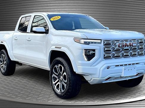 Used 2024 GMC Canyon AT4 w/ Canyon Safety Plus Package image 1