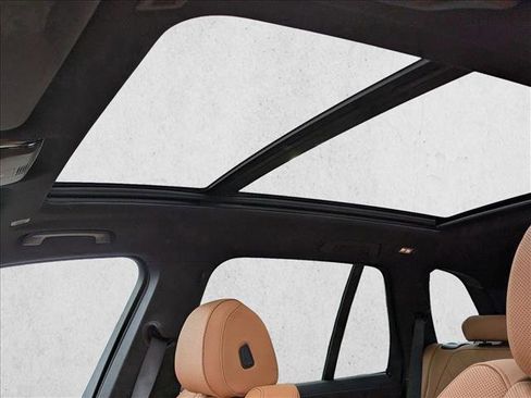 New 2026 BMW X5 xDrive40i w/ M Sport Package image 15