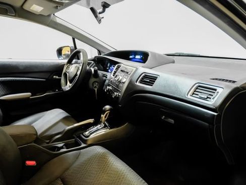 Used 2014 Honda Civic LX image 16