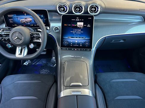 New 2025 Mercedes-Benz GLC 43 AMG 4MATIC Coupe image 16